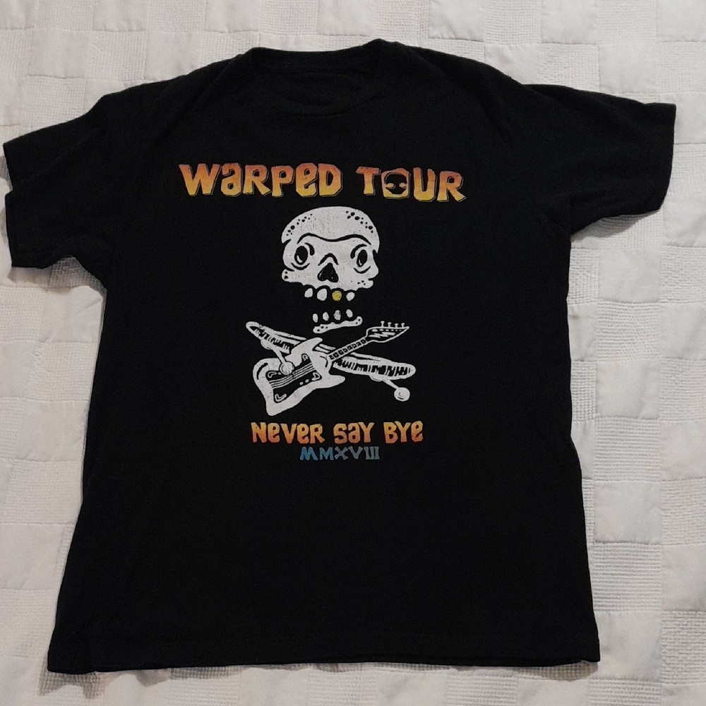 2018 Van's Warped Tour T-shirt Size Small